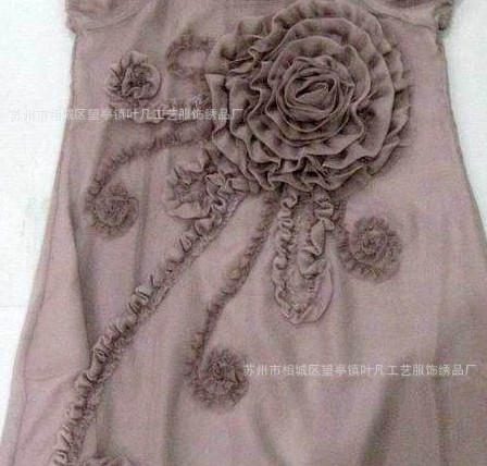 時(shí)尚盤帶繡