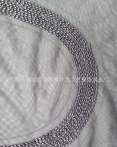 機(jī)器胸前訂珠